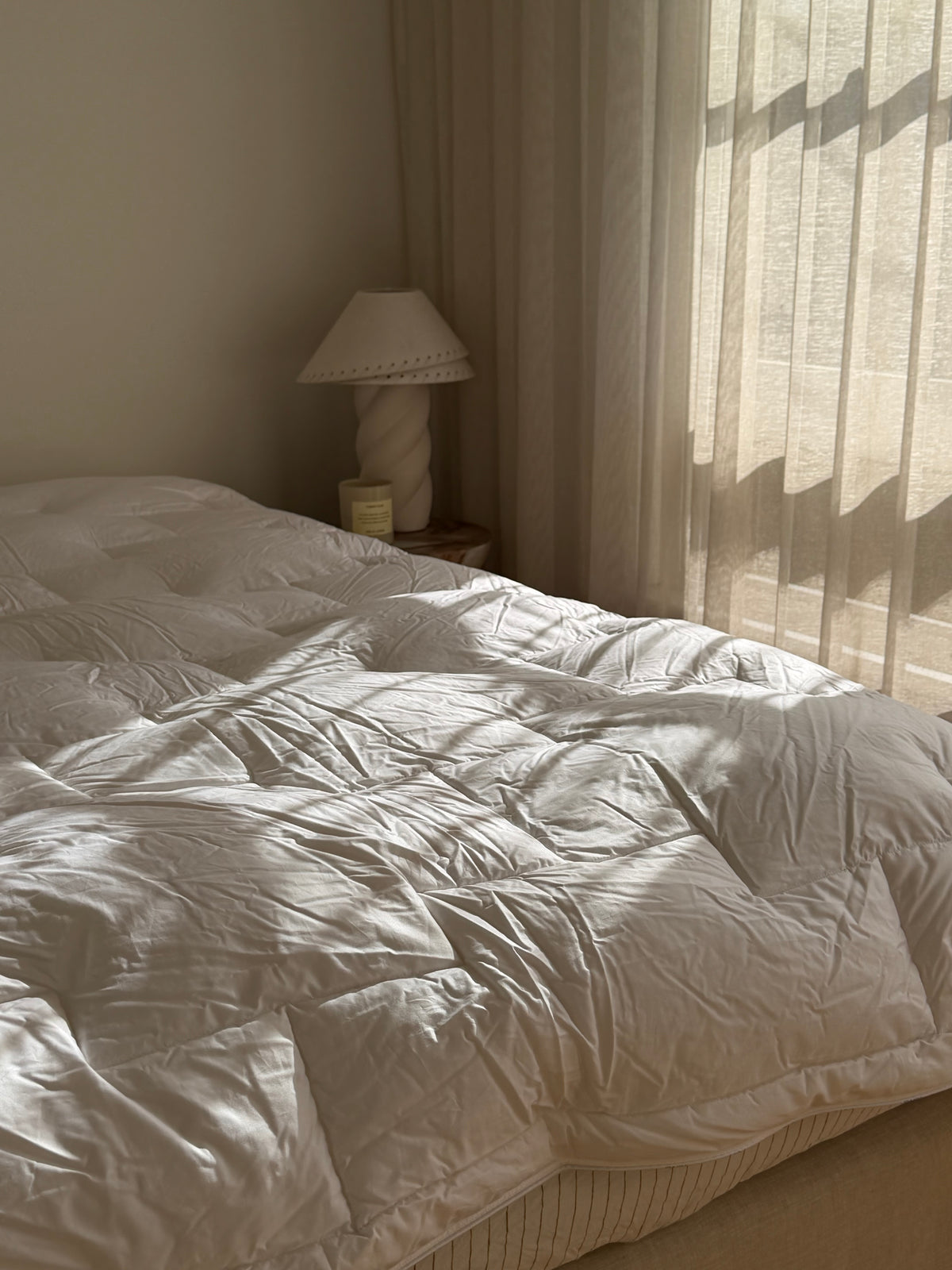 QUEEN (WARM) DOONA
